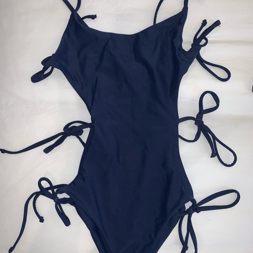 Lovers and Friends tie up one peice